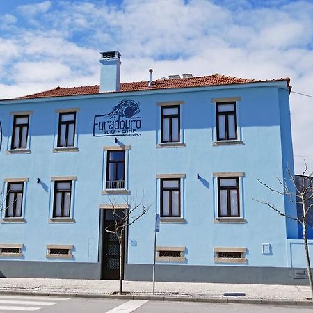 דירות אובאר Furadouro Surf Camp מראה חיצוני תמונה