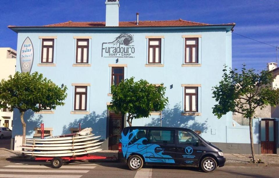 דירות אובאר Furadouro Surf Camp מראה חיצוני תמונה