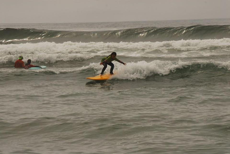 דירות אובאר Furadouro Surf Camp מראה חיצוני תמונה
