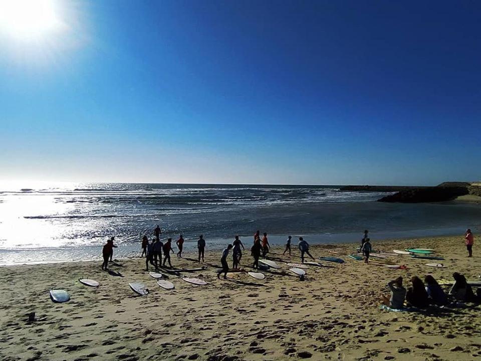 דירות אובאר Furadouro Surf Camp מראה חיצוני תמונה